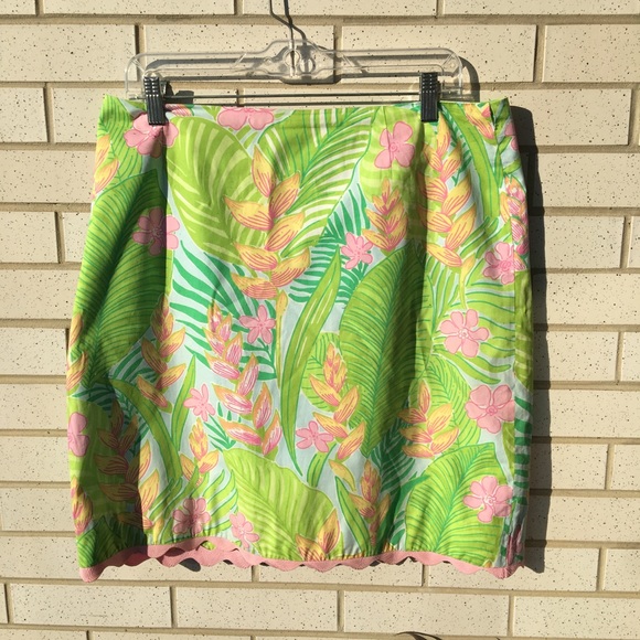 Lilly Pulitzer Dresses & Skirts - Lilly Pulitzer adorable size 12 skirt.